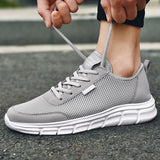 Men's Non Slip Gym Sneakers Lightweight Breathable Athletic Running Walking shoe