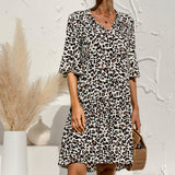 Ladies V-neck Flared Short Sleeves Cake Splicing Color Printed Casual Midi Dress