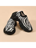 Women Leopard/Stripes Print Running Trainers Lace Up Sneakers Sports Comfy Shoes