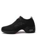 Ferndule Girls Round Toe Cheerleading Shoe Competition Breathable Lace Up Dance Sneakers Anti-Slip Shock Absorption Cheer Shoes Black 4.5