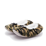 Women Snowflake Print Slip On Flat Cotton Slippers Sock Shoes Soft Round Toe Comfy House Shoes with Grips Sole